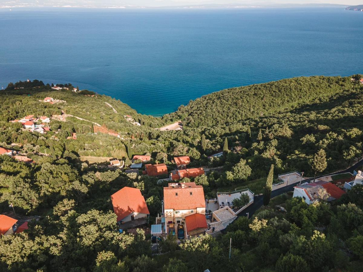 Villa Sabine Apartment Losinj Medveja Bagian luar foto